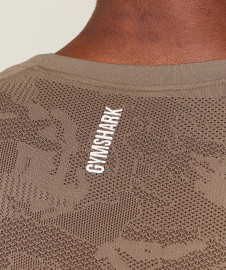 Geo seamless коричневая футболка