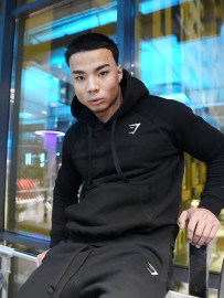 Crest Hoodie черные