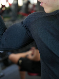 Vital 1/4 ZIP черные